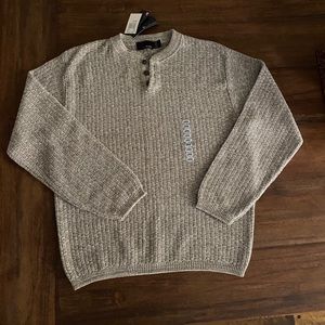 Men’s Bill Blass Sweater NWT L Beige 3 Button